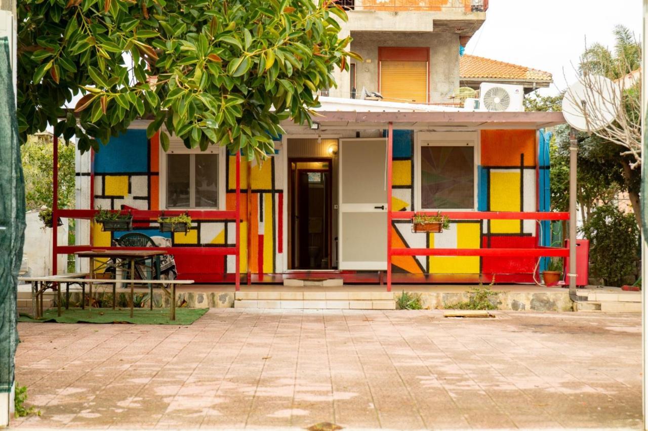Hotel La Casetta Colorata Catania Exterior foto
